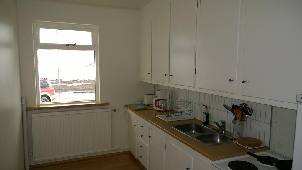 Budget Apartment With Ocean View Ísafjörður Exterior foto